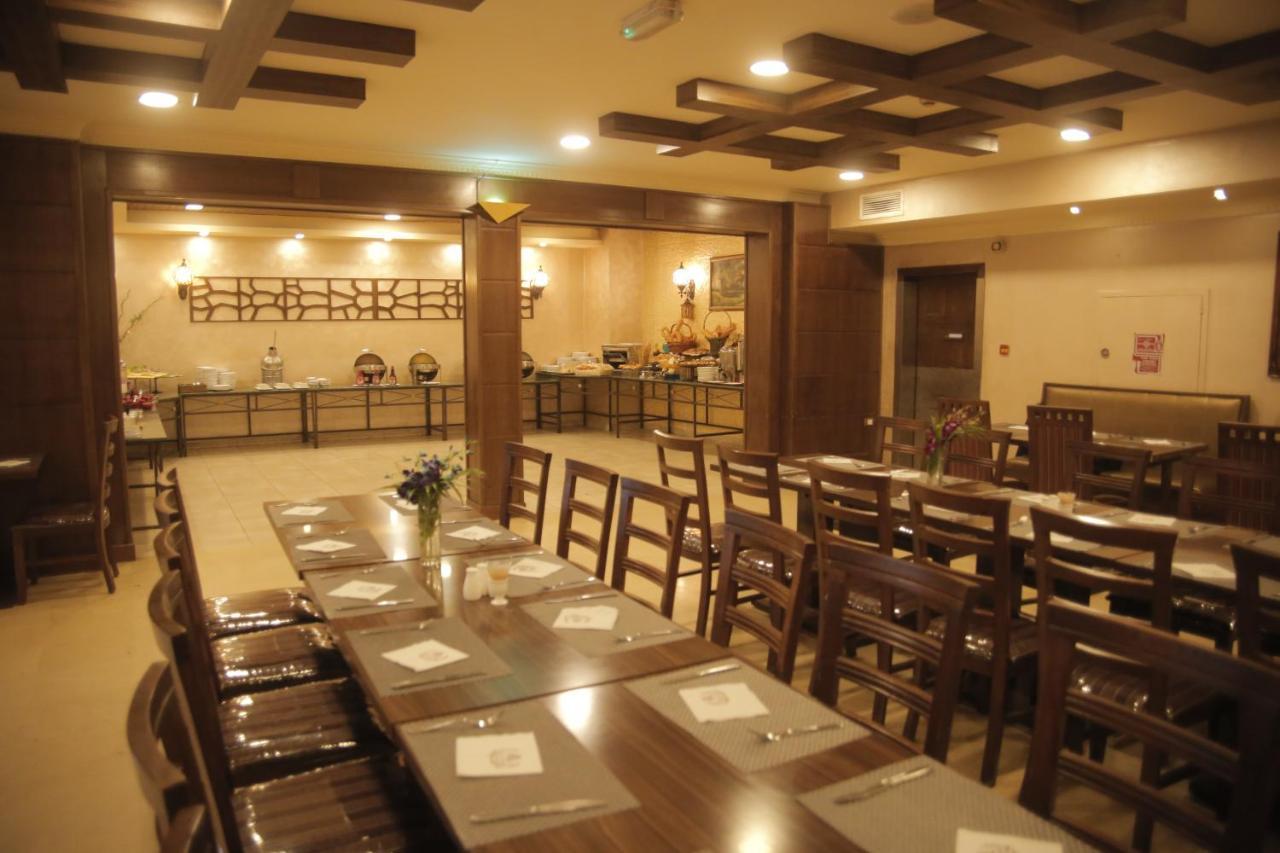 עמאן Al Fanar Palace Hotel And Suites מראה חיצוני תמונה